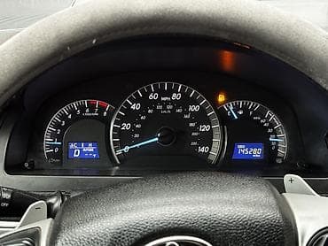 corolla 2004: Toyota Camry: 2013 г., 2.5 л, Автомат, Бензин, Седан — 4
