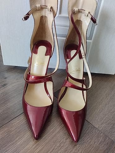 Лодочки Christian Louboutin, размер 39, Made in Italy. - Материал