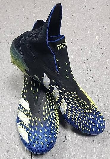 каска бу: Футбольные бутсы adidas Predator Freak (полевые, с шипами) - Тип — 3