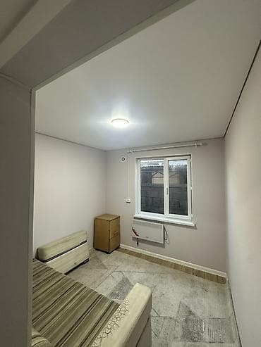 комната кок жар: 27 м², С мебелью — 2