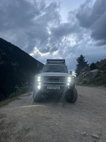 авто элек: Nissan Patrol: 1983 г., 2.8 л, Кол менен иштөөчү, Бензин, Жол тандабас — 10