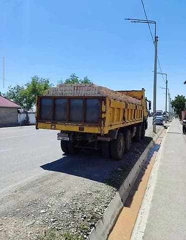 Унаа: Самосвал Howo (CNHTC) 371, желтый. - Колесная формула 6x4. - Мощность — 4
