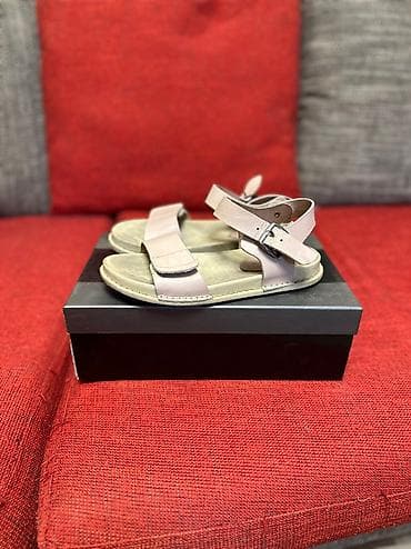 Босоножки, сандалии, шлепанцы: Басаножки кожаные турция 36 размер (почти новые) бледно-розового — 1