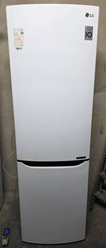 Холодильник LG, Б/у, Двухкамерный, Total no frost, 60 * 200 * 60