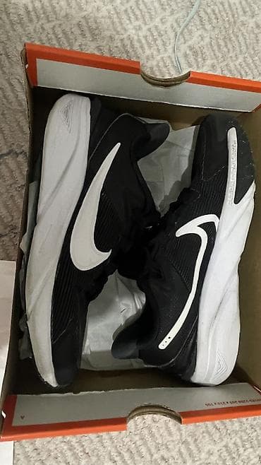 Личные вещи: Мужские кроссовки, 36, Nike, Б/у, цвет - Черный, Самовывоз — 2