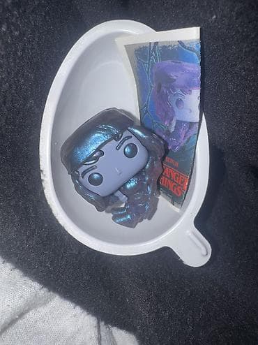 it dami: Обменяю или продам фигурку Эдди из очень странных дел — 1