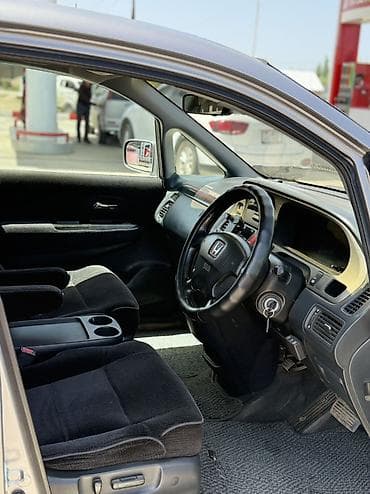 Honda Orthia: 2002 г., 2.3 л, Автомат, Бензин, Универсал — 6