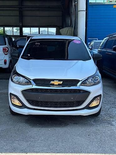 Chevrolet Spark: 2021 г., 1 л, Вариатор, Бензин, Хэтчбэк