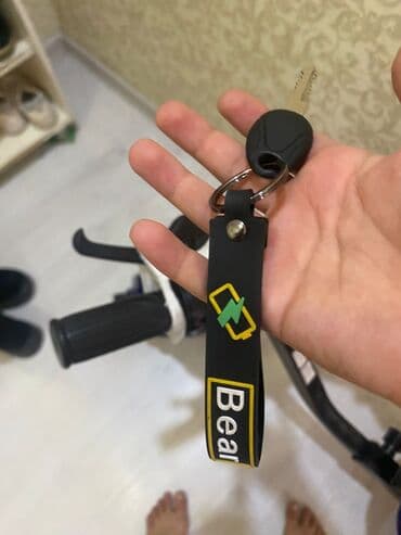 детские машины на аккумуляторе с пультом в оше: Детский электрокар, Б/у — 11