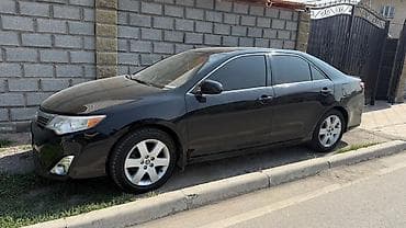 e class: Toyota Camry: 2014 г., Бензин, Седан — 6