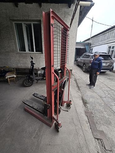 Торговое оборудование: Ручной гидравлический штабелер - Тип: самоходный тележечный штабелер — 2