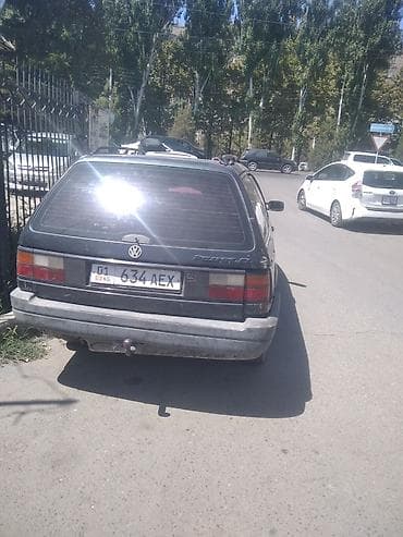 багаж пассат: Volkswagen Passat: 1991 г., 1.8 л, Механика, Бензин, Универсал — 2