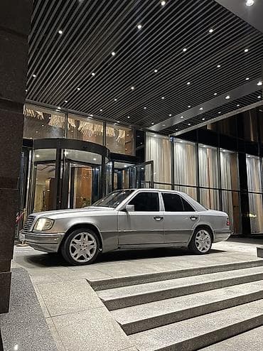 э 34: Mercedes-Benz E-Class: 1994 г., 3.2 л, Автомат, Бензин, Седан — 1