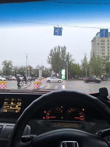 авансир: Honda Avancier: 2001 г., 2.3 л, Автомат, Бензин, Универсал — 3