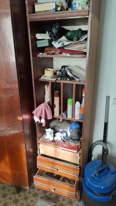 Шкафы: Срочно продам стенка производства Белоруссии 3 секции +1 шифонер +1 — 4