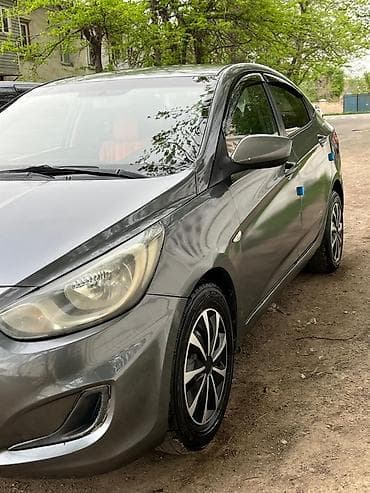 infinity fx: Hyundai Accent: 2013 г., 1.6 л, Автомат, Газ, Седан — 2