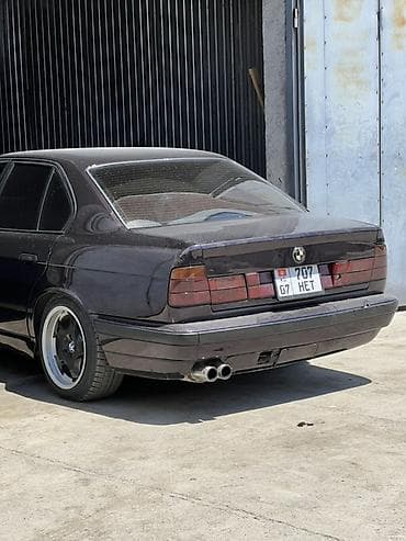молдинг на е34: BMW 5 series: 1993 г., 2.5 л, Бензин, Седан — 5