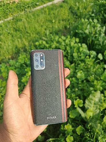 one plus 8 pro: OnePlus 8T, Б/у, 256 ГБ, цвет - Зеленый, 1 SIM — 6