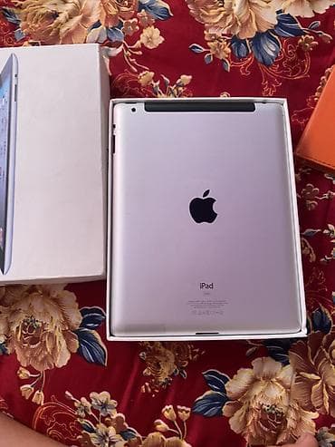 бу рации: Планшет, Apple, память 16 ГБ, 9" - 10", Wi-Fi, Б/у, Классический цвет - Серебристый — 3