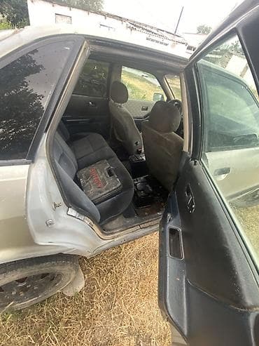 Унаа сатуу: Audi 100: 1990 г., Кол менен иштөөчү, Седан — 1