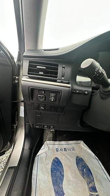 Автомобиль бизнес‑класса с богатым оснащением и продуманным салоном