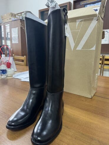 Продаю Сапоги деми от Зары, 36 размер . Продаю так обхват икр мне не