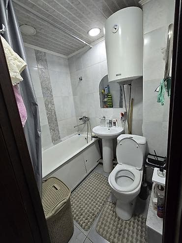 flat osh: 3 комнаты, 56 м², 4 этаж, Старый ремонт — 7