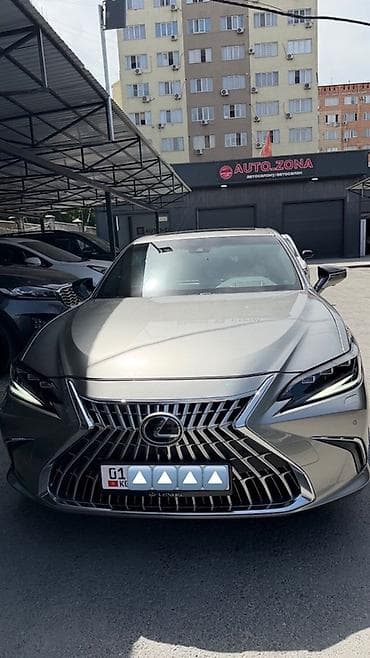 lexus es 2015: Lexus ES: 2025 г., 2.5 л, Автомат, Гибрид, Седан — 1