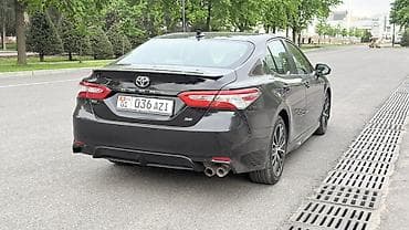 step 2: Toyota Camry: 2019 г., 2.5 л, Автомат, Бензин, Седан — 4