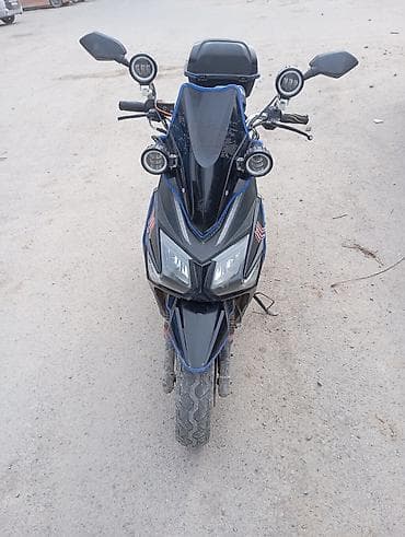 мото скутер: Скутер 50–125 см³ (типовая платформа GY6) Описание: - Городской — 1