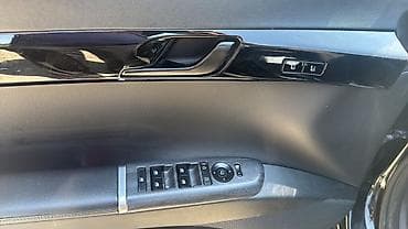 с кочкор авто: Hyundai Grandeur: 2023 г., 3.5 л, Автомат, Газ, Седан — 8