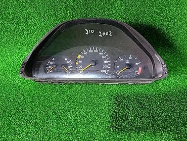 Щиток приборов Mercedes-Benz 2002 г., Оригинал, Германия