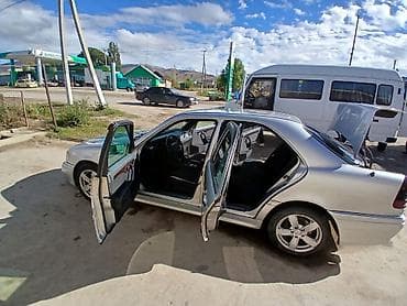 5 vz: Mercedes-Benz C-Class: 1996 г., 2.3 л, Автомат, Бензин, Седан — 1