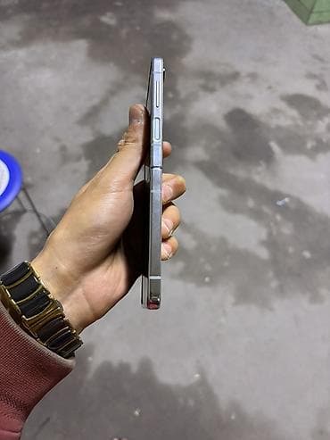 deco e4: Samsung Galaxy Z Flip 5, Новый, 256 ГБ, цвет - Серебристый — 8