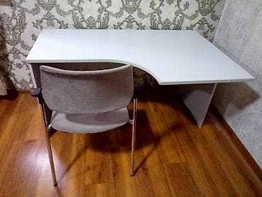 стол доя офиса: Письменный стол, Б/у — 2