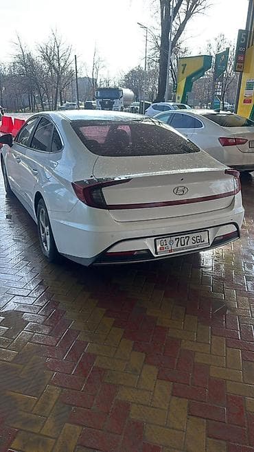 сания: Hyundai Sonata: 2019 г., 2 л, Автомат, Бензин, Лифтбек — 3