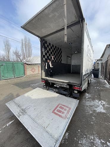 такси кызматы: Буйрутма берүү Мерседес жүк ташуучу спринтер, Эмерек ташуу, Жүк ташуучу жумушчусу менен — 1
