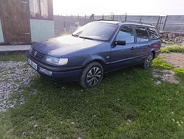 variant: Volkswagen Passat Variant: 1994 г., 1.8 л, Механика, Универсал — 1