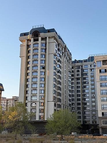 аккеме: 2 комнаты, 46 м², Элитка, 8 этаж, Дизайнерский ремонт — 1