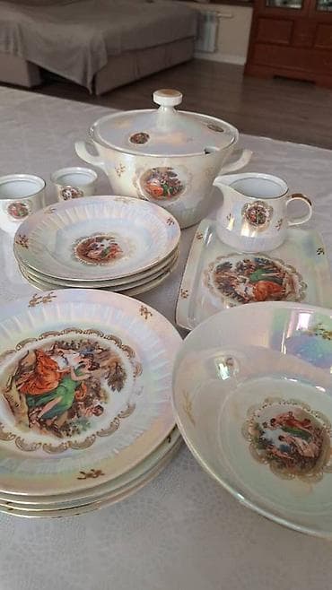 фарфоровая: Продаю настоящий Немецкий сервиз Мадонна СССР в хорошем состоянии — 9