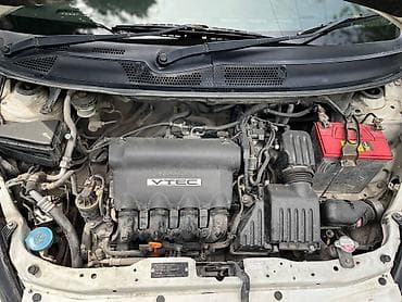 б фит капсула: Honda Fit: 2005 г., 1.3 л, Автомат, Бензин, Хэтчбэк — 10