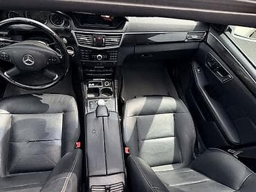 8900: Mercedes-Benz E-Class: 2011 г., 3 л, Автомат, Бензин, Седан — 9