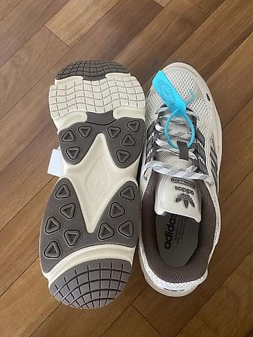 обувь летний: Кроссовки adidas Originals Ozmillen (по логотипам на язычке и — 2