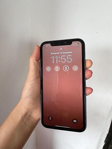 ipad 2020 pro: IPhone 11, Б/у, 64 ГБ — 3