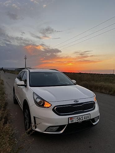 ручка спинер: Kia Niro: 2016 г., 1.6 л, Робот, Гибрид, Кроссовер — 2