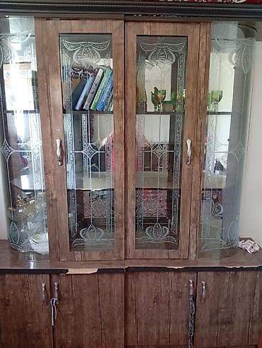 зеркало домашнее: Сервант, Б/у, ЛДСП — 1