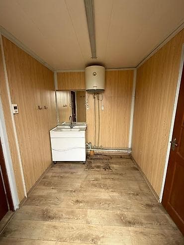 продаю дом с джал: Бытовка/модульное помещение с внутренней отделкой под дерево и большим — 2