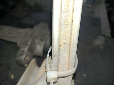 кронштейн двигателя: Подушка мотора Ford — 4