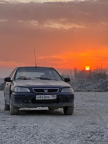 Honda Civic: 1996 г., 1.4 л, Кол менен иштөөчү, Бензин, Седан lalafo.kg да Honda Civic: 1996 г., 1.4 л, Кол менен иштөөчү, Бензин, Седан