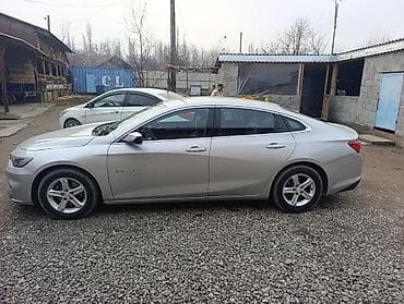 sprinter 4 4: Chevrolet Malibu: 2018 г., Бензин, Седан — 4